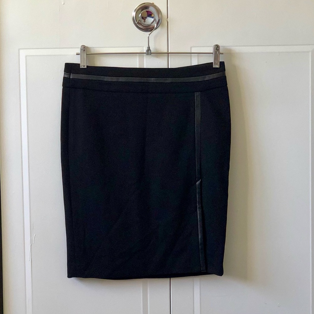 Cache Pencil Skirt Black Size 2 *New w/ Tags*